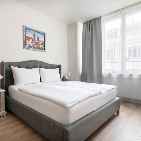 Prague Serenity Suites And Apartments מראה חיצוני תמונה