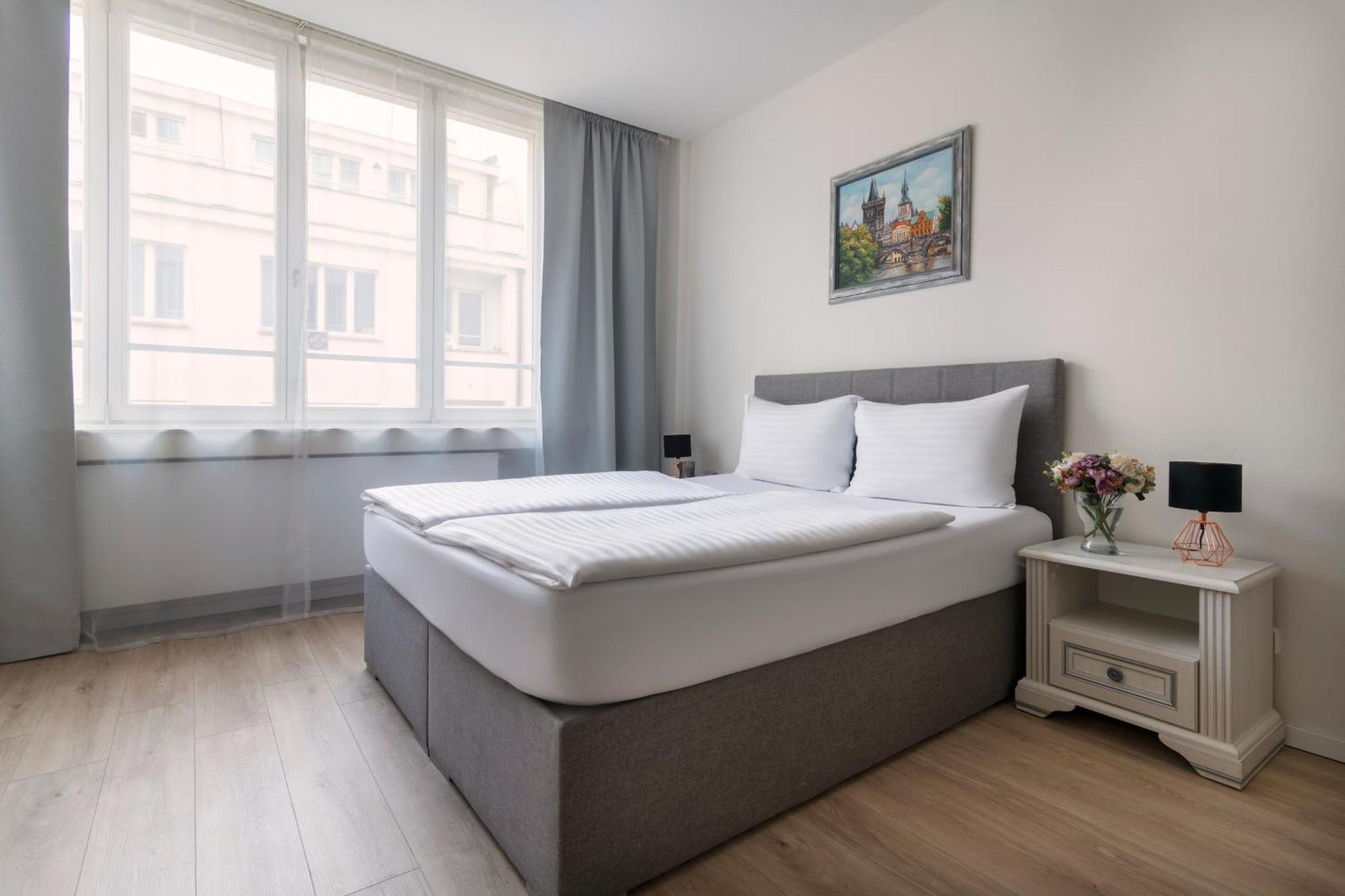 Prague Serenity Suites And Apartments מראה חיצוני תמונה