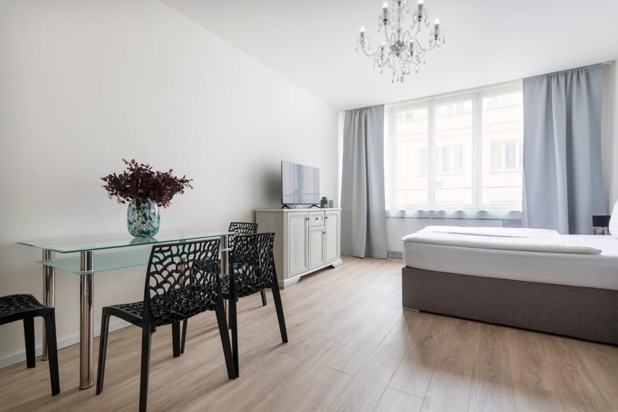 Prague Serenity Suites And Apartments מראה חיצוני תמונה